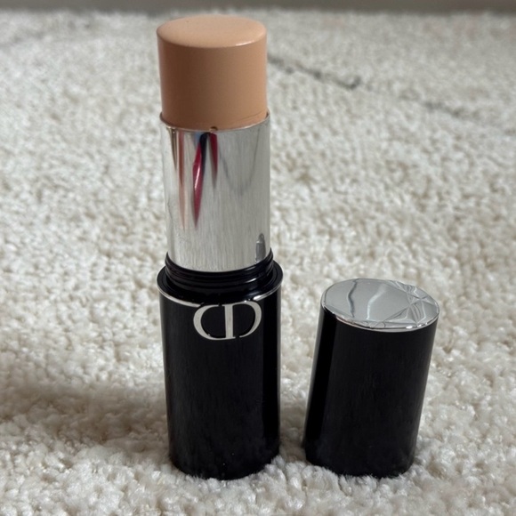 Dior Black and Silver Makeup Stick 1.5N - Picture 3 of 4